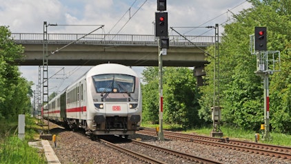 Deutsche Bahn Zug unterwegs